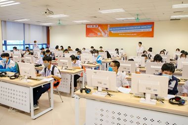 Kỳ thi MOS tổ chức tại trường THPT